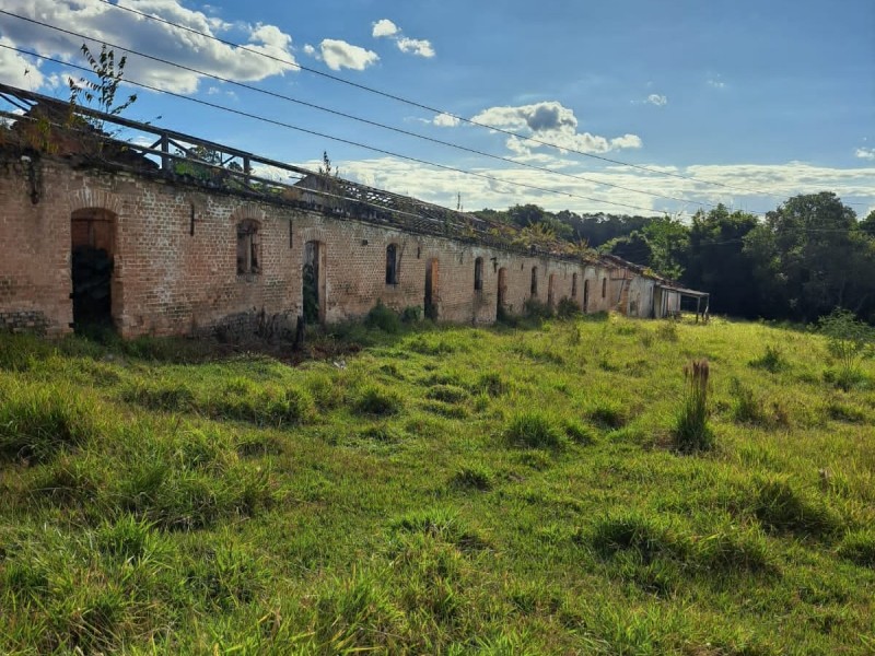 FAZENDA COLONIAL
