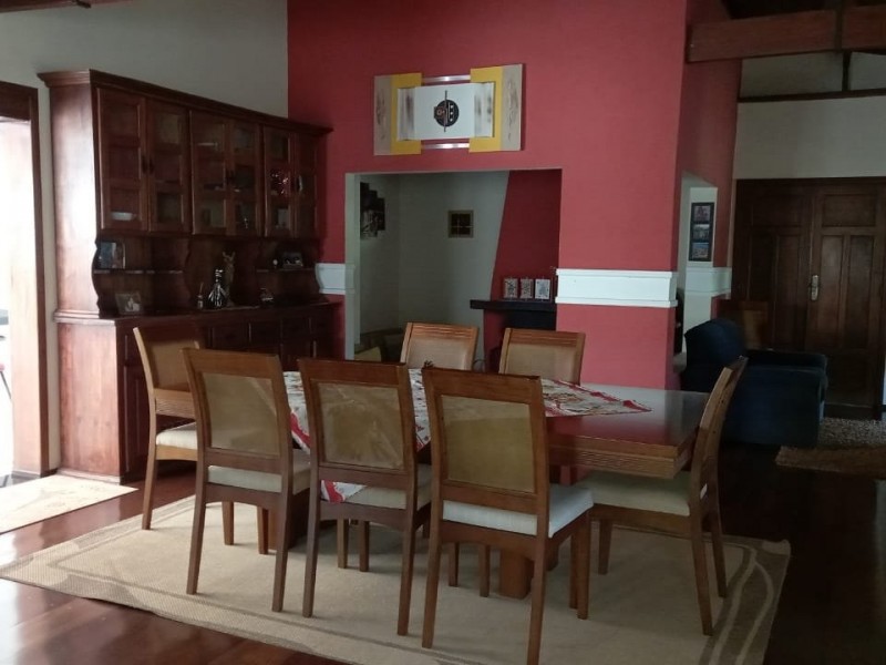 ALUGADO E PAUSADA VENDA