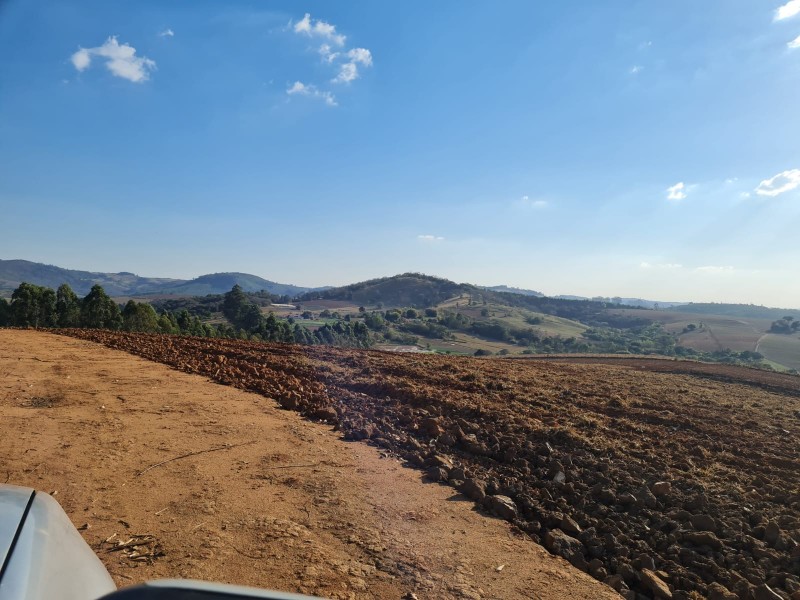 ÁREA RURAL EM ÓTIMA LOCALIZAÇÃO 