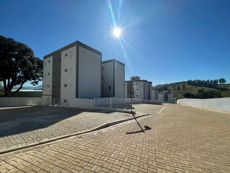 APARTAMENTO DONA DAIA BLOCO E 2 ANDAR