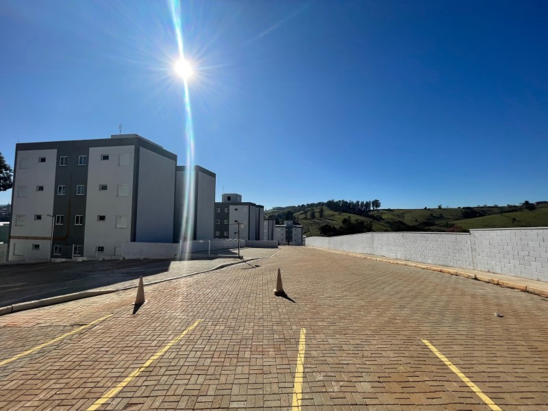 APARTAMENTO DONA DAIA BLOCO E 2 ANDAR